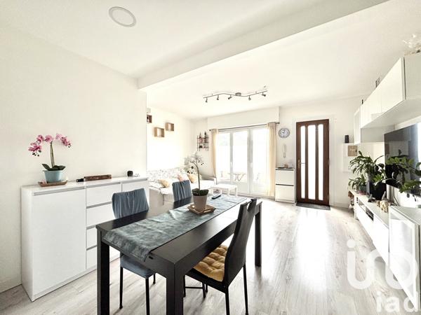 Appartement à vendre 4 pièces 65 m² Pontault-Combault