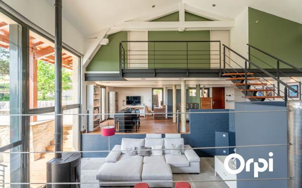 Maison à vendre    6 pièces • 198 m2 Saint-Didier-au-Mont-d'Or
