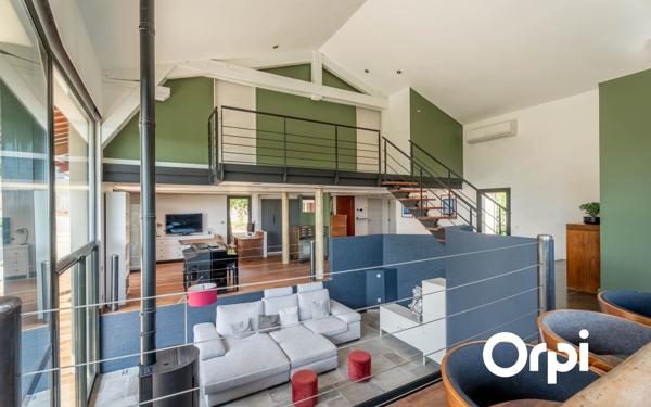 Maison à vendre    6 pièces • 198 m2 Saint-Didier-au-Mont-d'Or