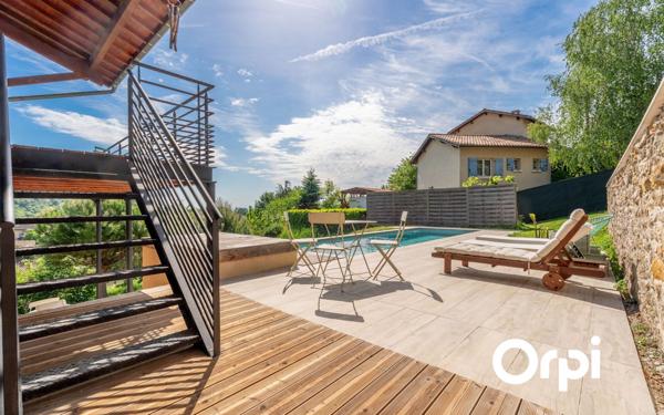 Maison à vendre    6 pièces • 198 m2 Saint-Didier-au-Mont-d'Or