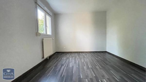 Appartement à louer 3 pièces 68.3m² Dijon (21000)
