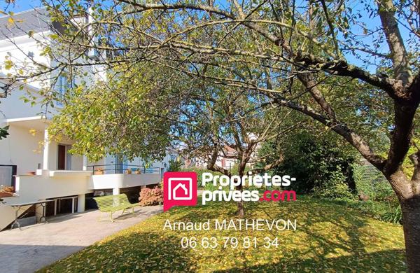 Maison Bourgeoise proche RER A 10 pièces 240m² NEUILLY-PLAISANCE (93360)