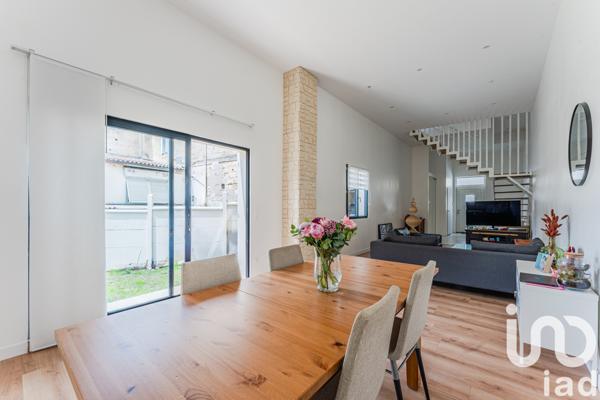 House for sale 4 rooms 140 m² Talence