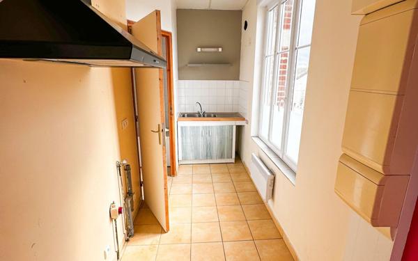 Immeuble à vendre    6 pièces • 150 m2 Ribemont