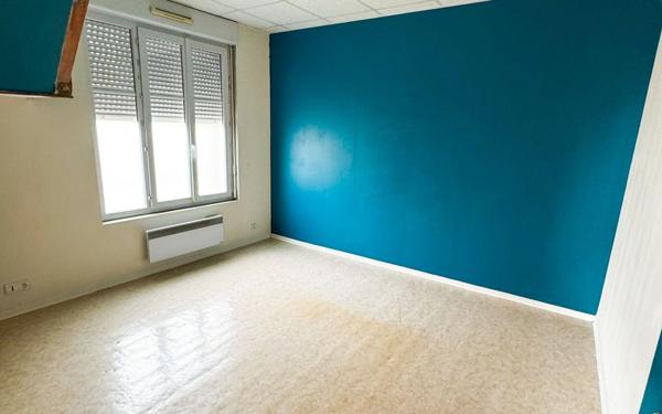 Immeuble à vendre    6 pièces • 150 m2 Ribemont