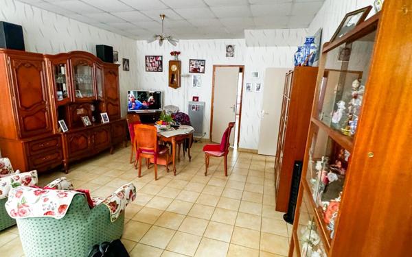 Immeuble à vendre    6 pièces • 150 m2 Ribemont