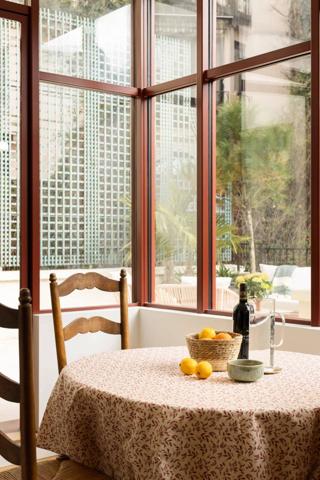 Élégance Art Déco – Appartement-Maison signé Charles Abella (1925) avec Terrasses, Sous-sol et Garage