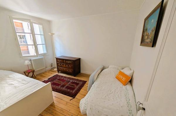 Élégance Art Déco – Appartement-Maison signé Charles Abella (1925) avec Terrasses, Sous-sol et Garage