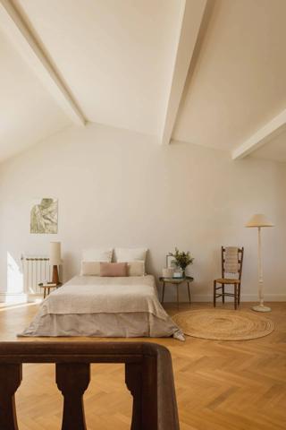 Élégance Art Déco – Appartement-Maison signé Charles Abella (1925) avec Terrasses, Sous-sol et Garage