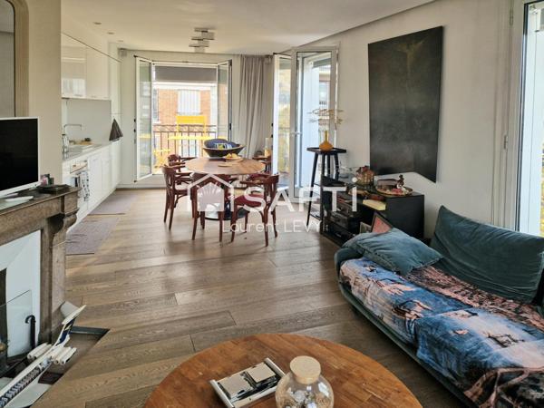 Triple exposition, balcon filant / toutes pièces