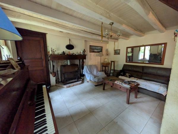 Maison à vendre 86 336 € Châteaumeillant 4 p 87 m² DPE E
