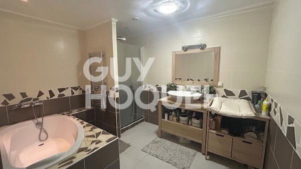 Charmante Maison Lezignan Corbieres proche commerces