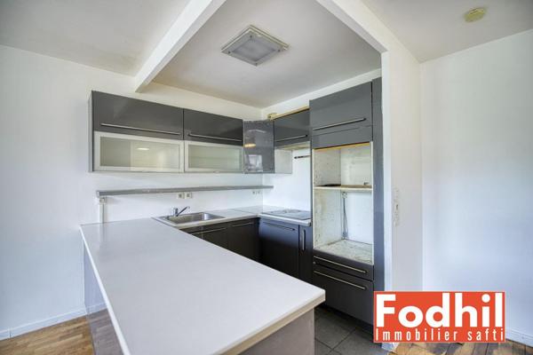 Appartement 3 pièces 68 m² – Entièrement rénové par le propriétaire avant la vente.