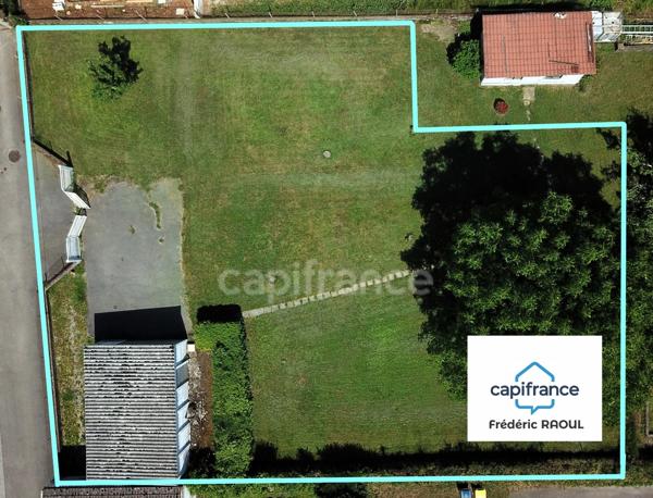 SAINT VIT (25) Terrain à vendre de 669,00 m²