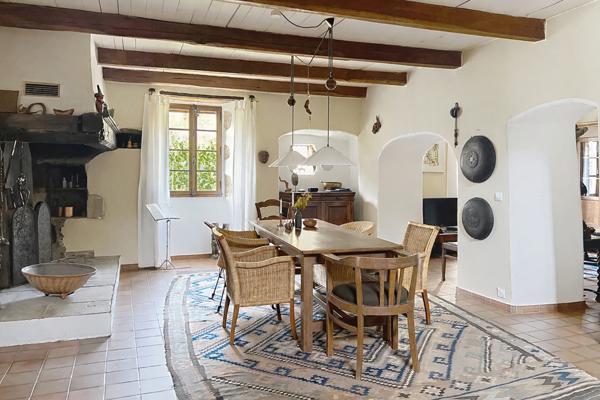 Sud Ardèche/Les Vans – Maison en pierre avec jardin – 138 m² – Charme et Authenticité