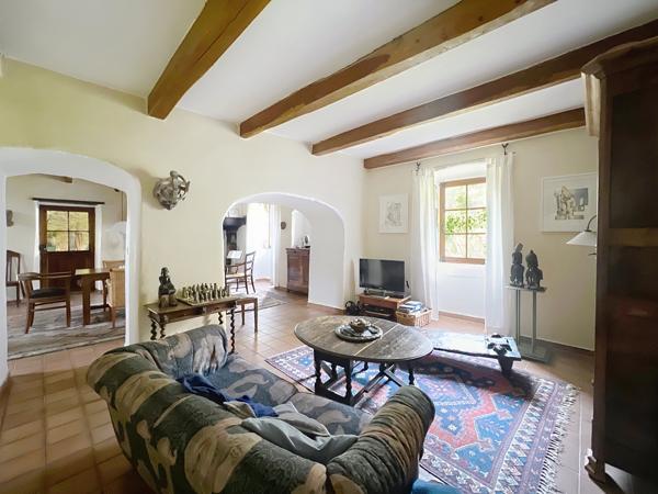 Sud Ardèche/Les Vans – Maison en pierre avec jardin – 138 m² – Charme et Authenticité