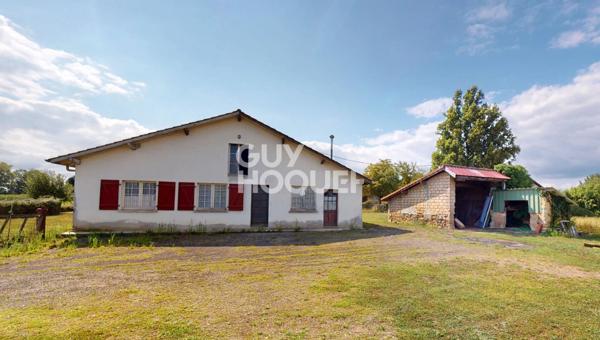 A VENDRE : Maison de plain-pied à rénover 98 m² avec dépendances