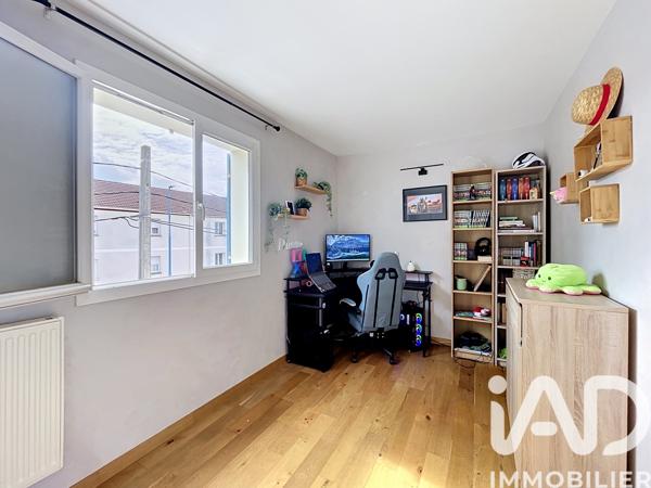 Maison à vendre 4 pièces 77 m² Chelles