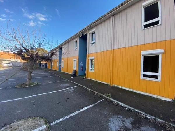 Vente Hôtel 48 pièces 900 m2 à Mauguio
