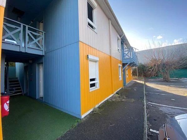 Vente Hôtel 48 pièces 900 m2 à Mauguio