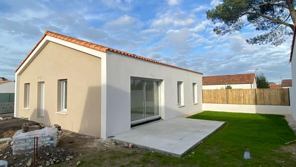 Maison neuve, 3 chambre - LE FENOUILLER