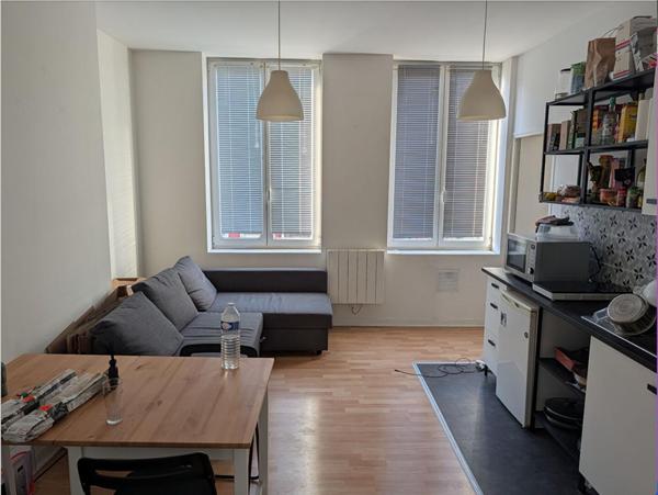 A LOUER : T2 à LILLE • Saint Maurice • 625 € CC • Réf. 353-002