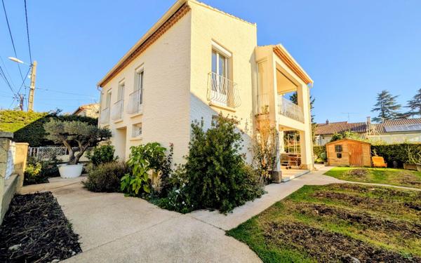 Maison à vendre    7 pièces •  Avignon