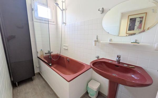 Maison à vendre    7 pièces •  Avignon