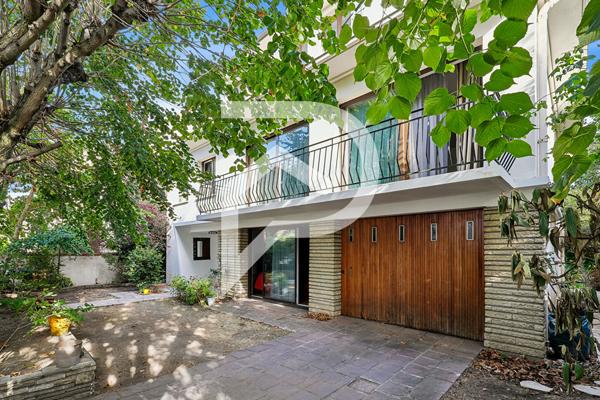 Maison 9 pièces 265 m2