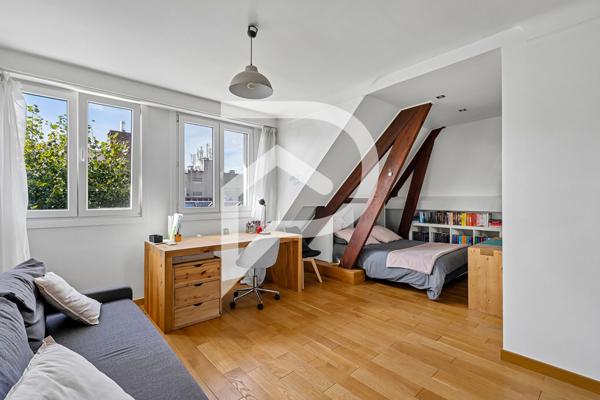 Maison 9 pièces 265 m2