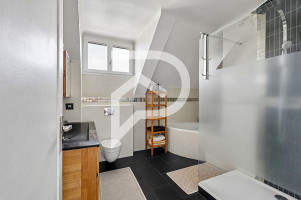 Maison 9 pièces 265 m2