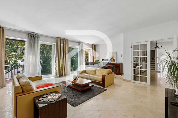 Maison 9 pièces 265 m2