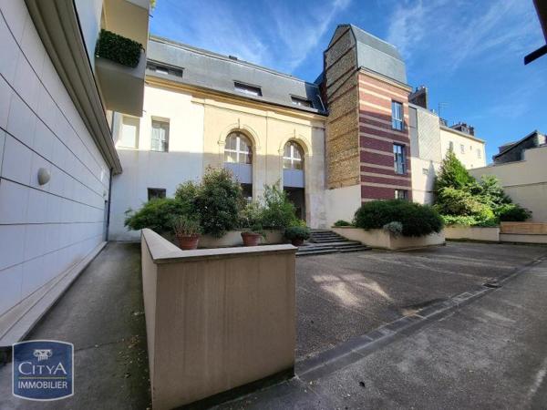 Appartement à louer 3 pièces 72.78m²