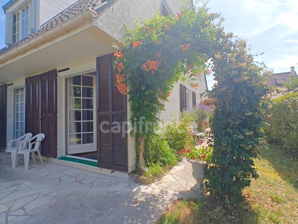 Maison à vendre 5 pièces Breuillet VUE SUR LAC