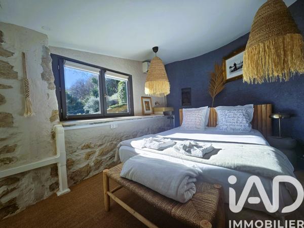 Maison à vendre 11 pièces 200 m² Le Bar-sur-Loup