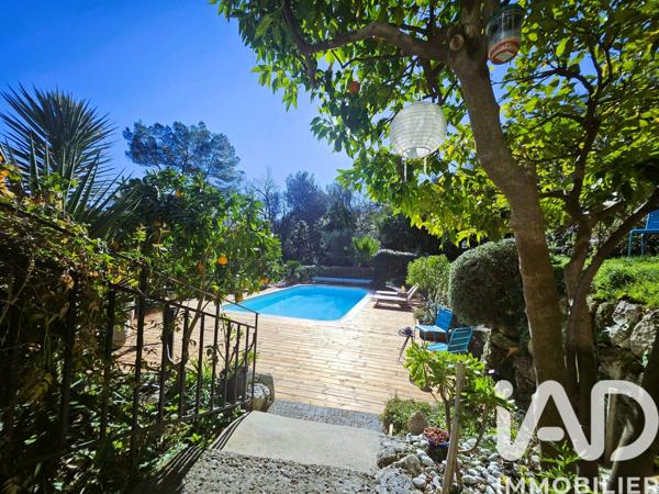 Maison à vendre 11 pièces 200 m² Le Bar-sur-Loup