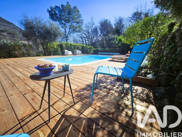 Maison à vendre 11 pièces 200 m² Le Bar-sur-Loup