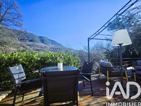 Maison à vendre 11 pièces 200 m² Le Bar-sur-Loup