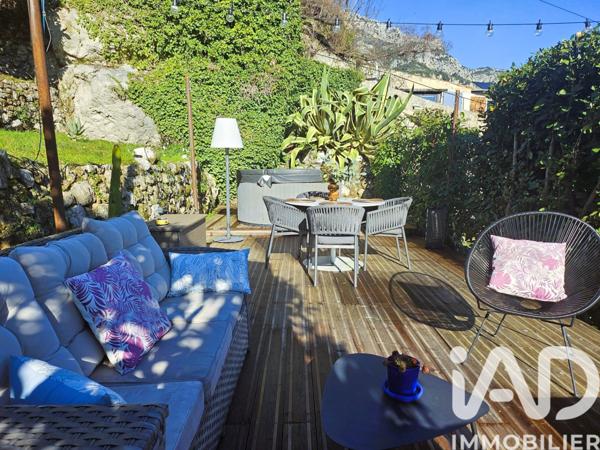 Maison à vendre 11 pièces 200 m² Le Bar-sur-Loup