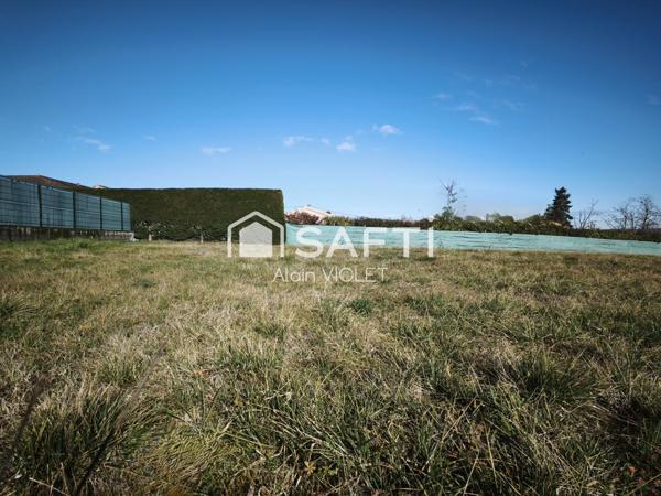 Terrain 587 m² viabilisé Lavaur