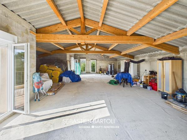 Villa T3 de 93m2 avec dépendance de 120m2 en pleine nature