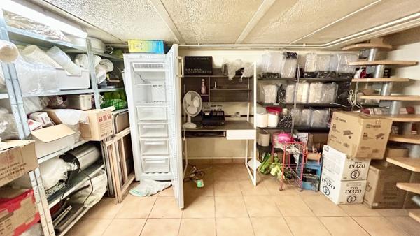 NANCY ARTEM, vends murs local professionnel 19 m2 + réserve 14 m2