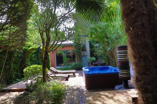 Saint Maur Bords de Marne,  loft de 100 M² avec jardin et terrasses