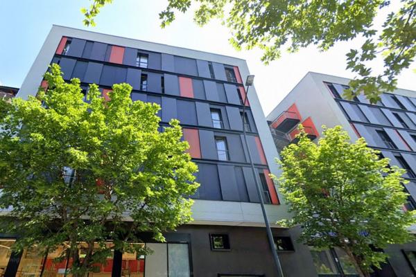 INVESTISSEMENT LOCATIF – ASNIERES SUR SEINE – Résidence étudiante Les Estudines Sarah Bernhardt - 5.29 % de rentabilité