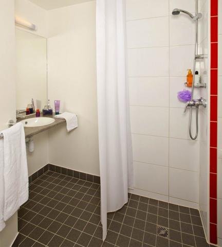 INVESTISSEMENT LOCATIF – ASNIERES SUR SEINE – Résidence étudiante Les Estudines Sarah Bernhardt - 5.29 % de rentabilité