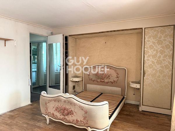 Maison 10 pièce(s) 232 m2