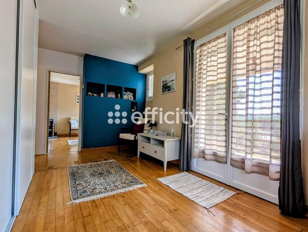 Maison 8 pièces - 150 m²