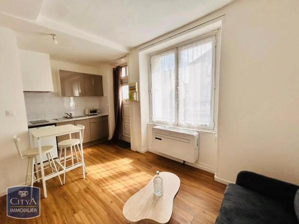 Appartement à louer 1 pièce 22.52m² Laval (53000)