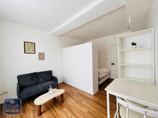 Appartement à louer 1 pièce 22.52m² Laval (53000)