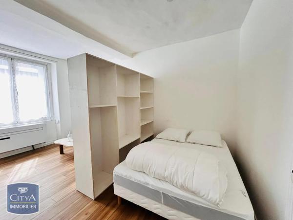 Appartement à louer 1 pièce 22.52m² Laval (53000)